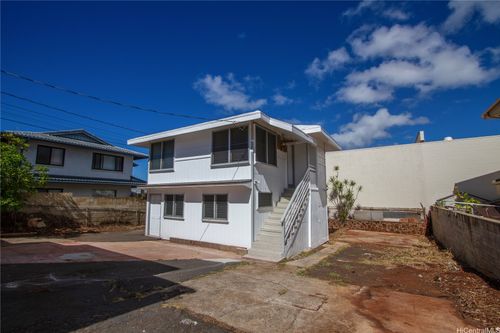 a-1048 12th Ave, Honolulu, HI, 96816-2256 | Card Image
