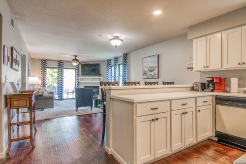 apt-4-123 Bunker Ridge Dr, Branson, MO, 65616-3923 | Card Image