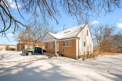 17178 Eureka St, Detroit, MI, 48212-1208 | Card Image