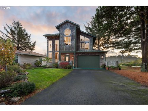 9210 Trout Pl, GlenedenBeach, OR, 97388 | Card Image