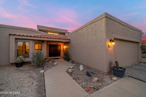 3731 N Round Rock Dr, Tucson, AZ, 85750-2082 | Card Image