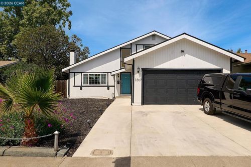 3367 Benton St, Concord, CA, 94519-2021 | Card Image