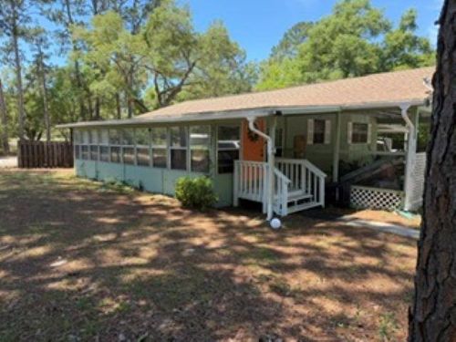 64 Westview St, Panacea, FL, 32346-2014 | Card Image