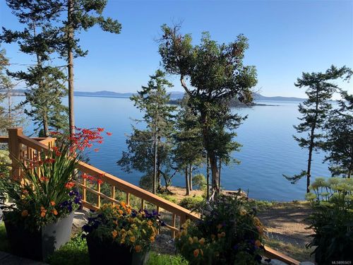42-1308 Greenleaf Lane, Sidney Island, BC, V0N2G0 | Card Image