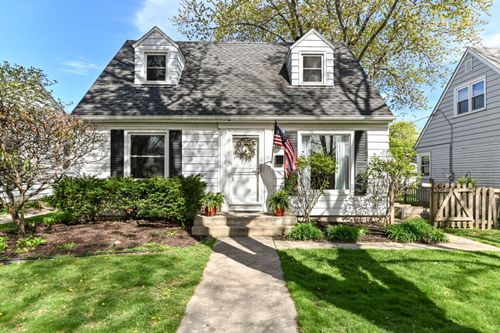 2828 N 88th St, Milwaukee, WI, 53222-4648 | Card Image