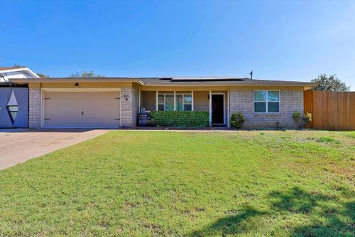 4425 Owendale Drive, Benbrook, TX, 76116 | Card Image