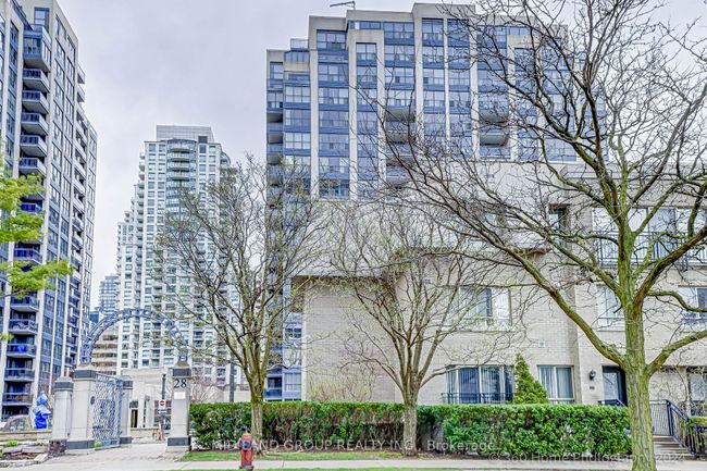 SPH107 - 28 Hollywood Ave, Condo with 1 bedrooms, 1 bathrooms and 1 parking in North York ON | Image 26