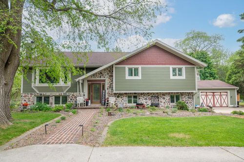 N29W29951 Shel-Mar Drive, Delafield, WI, 53072 | Card Image