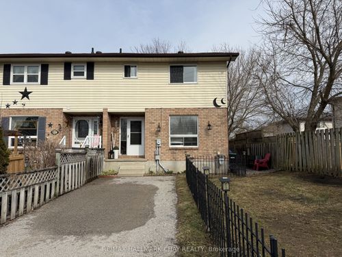 60 Osborn St, Angus, ON, L0M1B0 | Card Image