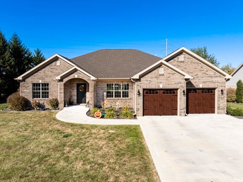 4812 W Copperfield Dr, Muncie, IN, 47304-8001 | Card Image