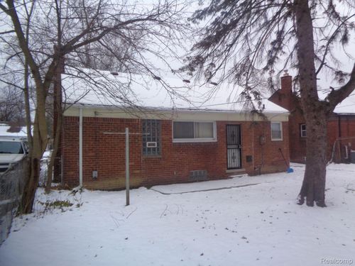 19695 Riverview St, Detroit, MI, 48219-1622 | Card Image