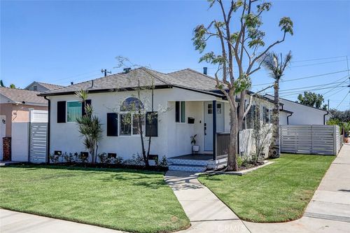 4878 W 133rd St, Hawthorne, CA, 90250-5049 | Card Image