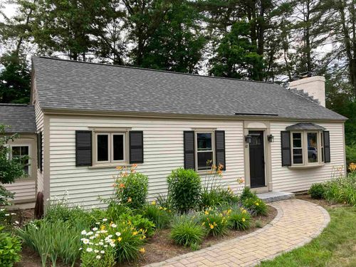82 Penacook Rd, Hopkinton, NH, 03229-3016 | Card Image