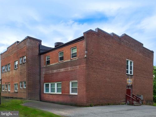 apt-f-100 School St, GLEN ROCK, PA, 17327-1338 | Card Image