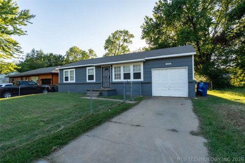 4652 N Main St, Tulsa, OK, 74126-3154 | Card Image