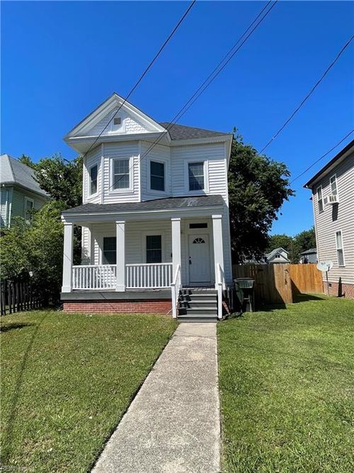 220 W 30th St, Norfolk, VA, 23504-1520 | Card Image