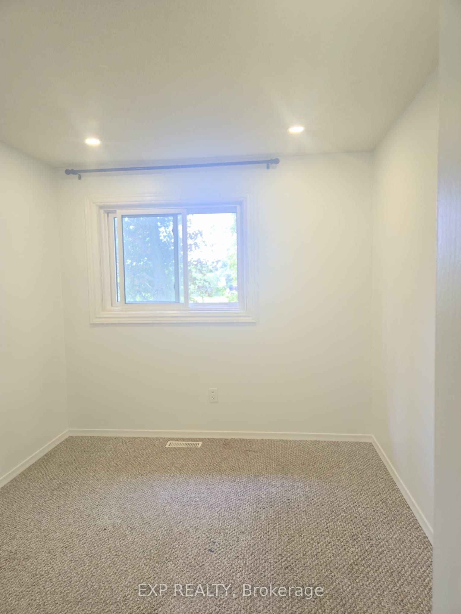 Residential Lease in Oshawa 2