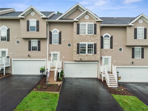 1120 Arrowhead Dr, Washington, PA, 15301-5086 | Card Image