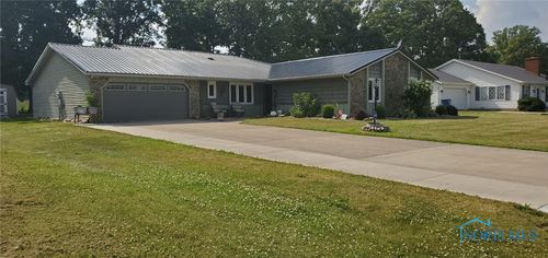 121 Scott Dr, Bryan, OH, 43506-8958 | Card Image