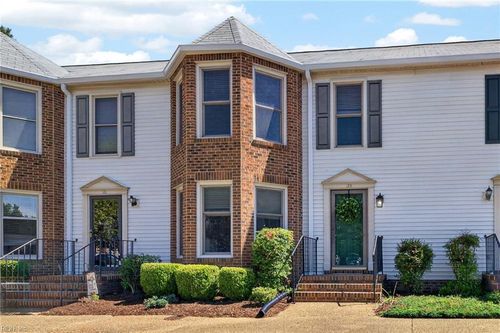 129 River Point Dr, Suffolk, VA, 23434-3765 | Card Image