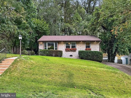 6360 Lakewood Dr, FALLS CHURCH, VA, 22041-1226 | Card Image