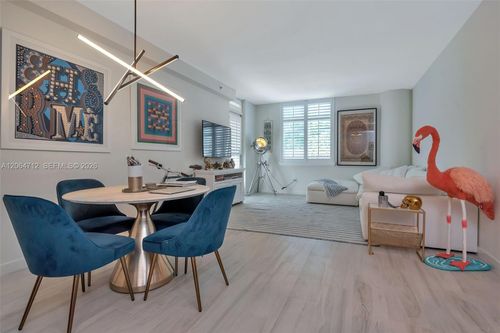 203-1 Century Ln, Miami Beach, FL, 33139-8805 | Card Image