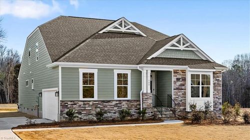 300 Redland Rd, Advance, NC, 27006-6721 | Card Image