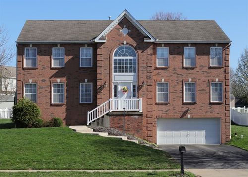 105 Aspen Dr, Brighton Twp, PA, 15009-9344 | Card Image