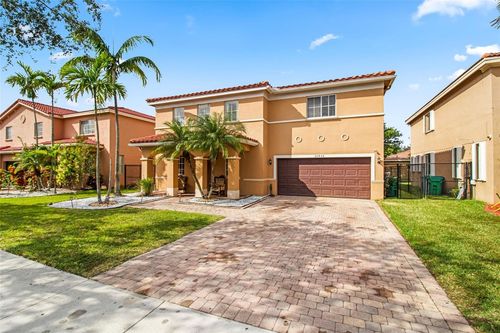 20426 Nw 8th Ct, Miami Gardens, FL, 33169-2393 | Card Image