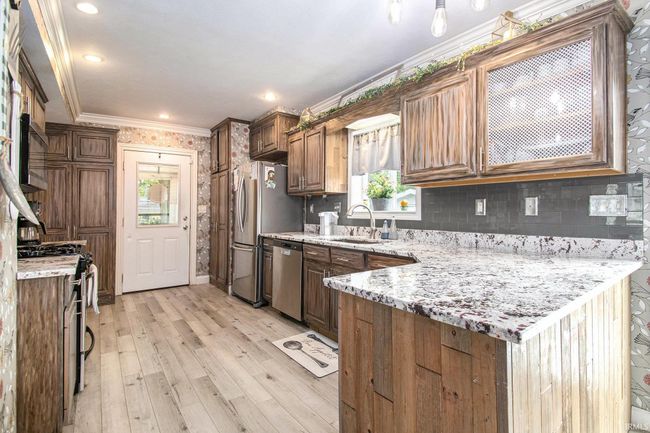 405 S Sherman St, House other with 3 bedrooms, 2 bathrooms and null parking in Lagrange IN | Image 8