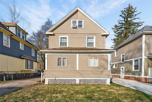 55 Santee St, Rochester, NY, 14606-2505 | Card Image