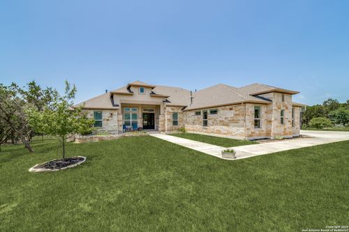 8255 Apache Forest, Garden Ridge, TX, 78266 | Card Image