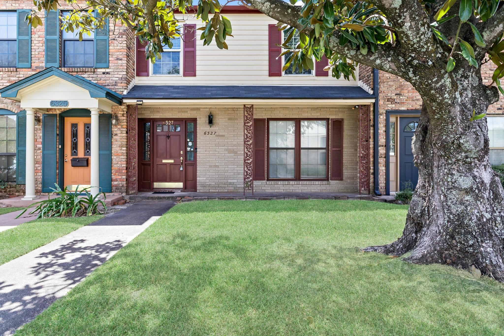 Ivanhoe Ln, Beaumont, TX 77706