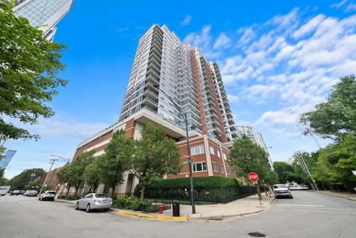unit-1507-1600 S Prairie Ave, Chicago, IL, 60616-4698 | Card Image