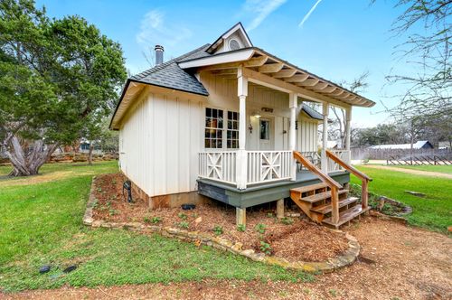 8-300 Mill Race Ln, Wimberley, TX, 78676-5360 | Card Image