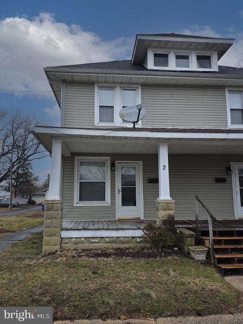 2 E Milby St, HARRINGTON, DE, 19952-1331 | Card Image