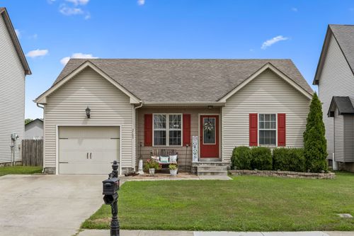 3763 Gray Fox Dr, Clarksville, TN, 37040-6237 | Card Image
