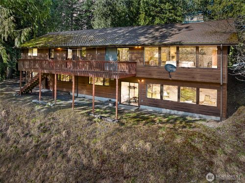 30703 Se 408th St, Enumclaw, WA, 98022-9749 | Card Image