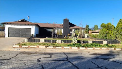 19404 Cheshire St, Rialto, CA, 92377 | Card Image