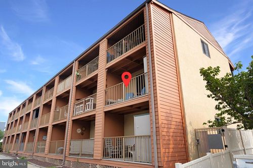 210-202 32nd St, OCEAN CITY, MD, 21842-6608 | Card Image