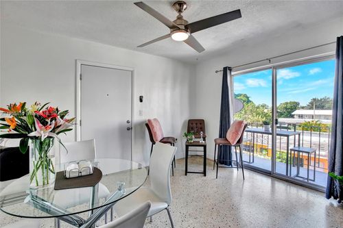 8-458 Sw 9th St, Miami, FL, 33130-3969 | Card Image