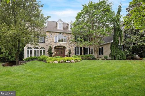 5 Greystone Cir, Newtown Square, PA, 19073-4421 | Card Image