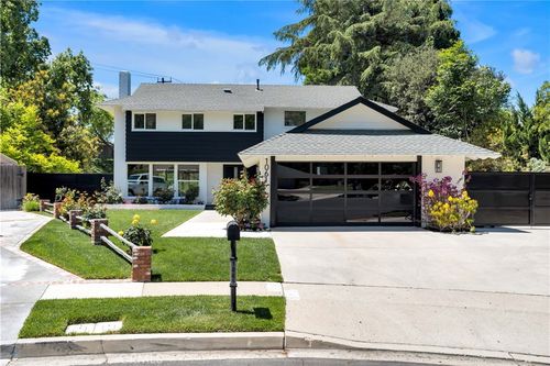 1061 Colby Cir, Thousand Oaks, CA, 91362-2303 | Card Image