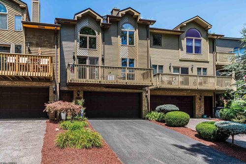 1041 Greystone Cir, Morgantown, WV, 26508-4410 | Card Image