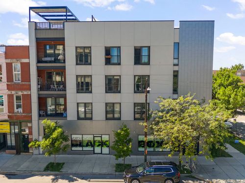 3d-1555 N Talman Ave, Chicago, IL, 60622-2176 | Card Image