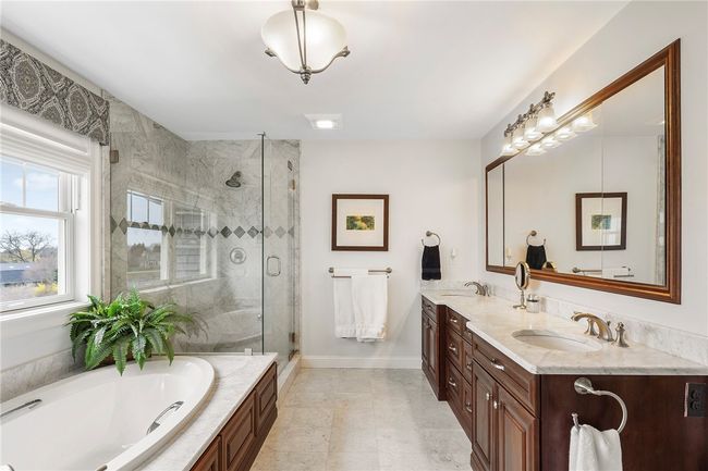 50 Elizabeth Ln, House other with 4 bedrooms, 4 bathrooms and 6 parking in Middletown RI | Image 28
