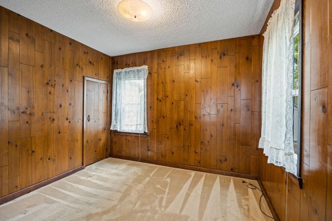 Cozy bedroom on the main floor. | Image 13
