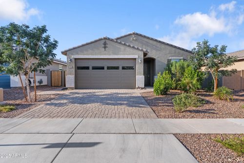17320 W Red Fox Rd, Surprise, AZ, 85387-7181 | Card Image