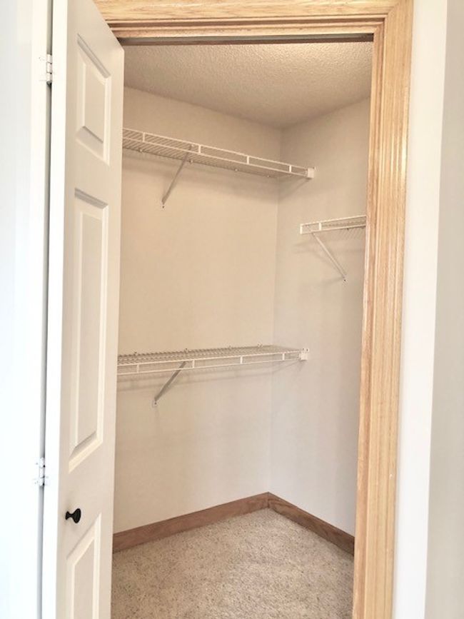 UNIT-1304 - 811 Burr Oaks Dr, Condo with 2 bedrooms, 3 bathrooms and null parking in West Des Moines IA | Image 9