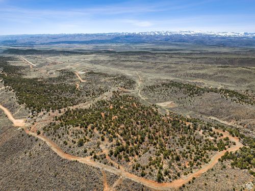46997 W Thunder Ridge Rd, Fruitland, UT, 84027 | Card Image